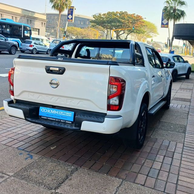 2022 Nissan Navara 2.5 DDTi LE Plus Auto Double-Cab, photo 5