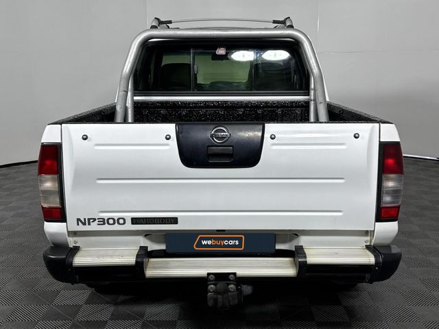 2016 Nissan NP300 2.4i Hi-Rider Double-Cab, photo 5
