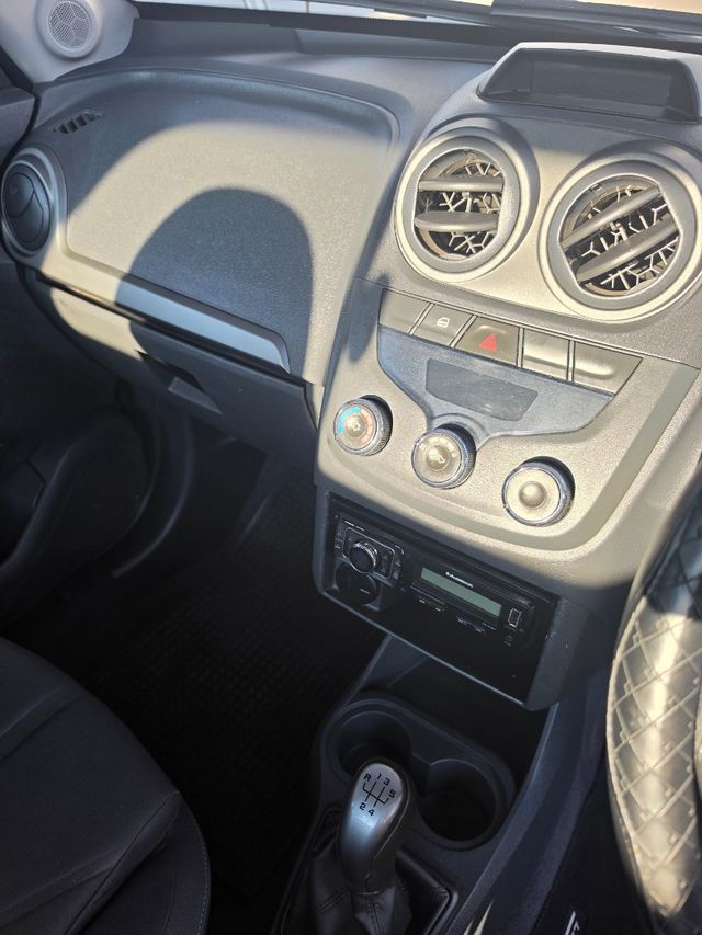 2015 Chevrolet Utility 1.8 Club