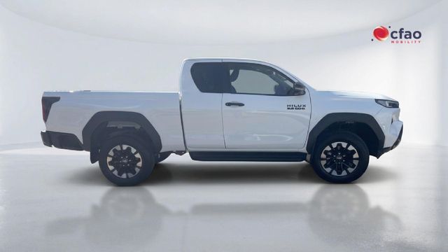 2026 Toyota Hilux 2.8 GD-6 RB Raider X 4x4 Auto Extended Cab, photo 3