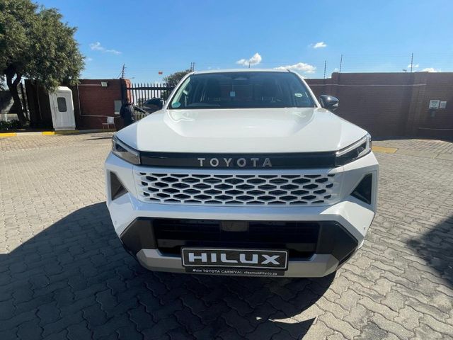2026 Toyota Hilux 2.8 GD-6 RB Raider X 4x4 Auto Extended Cab, photo 4