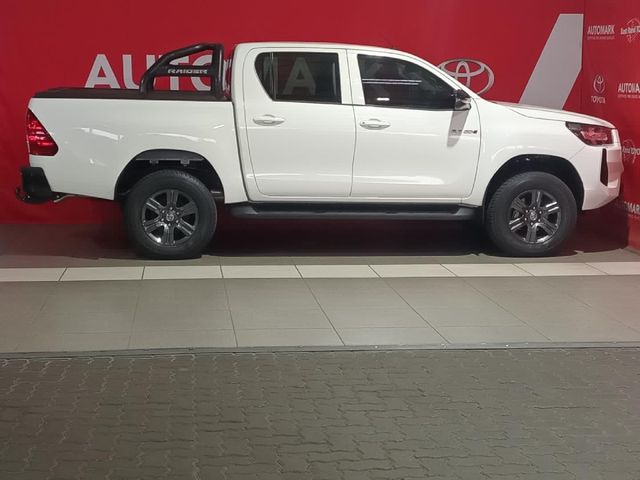 2026 Toyota Hilux 2.4 GD-6 Raised Body Raider Auto Double-Cab, photo 3