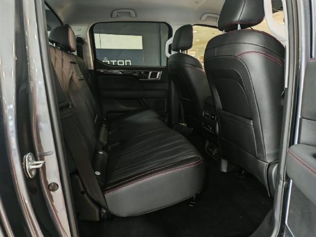 2026 Foton Tunland 2.0D V7 VLX Double-Cab Auto, photo 4