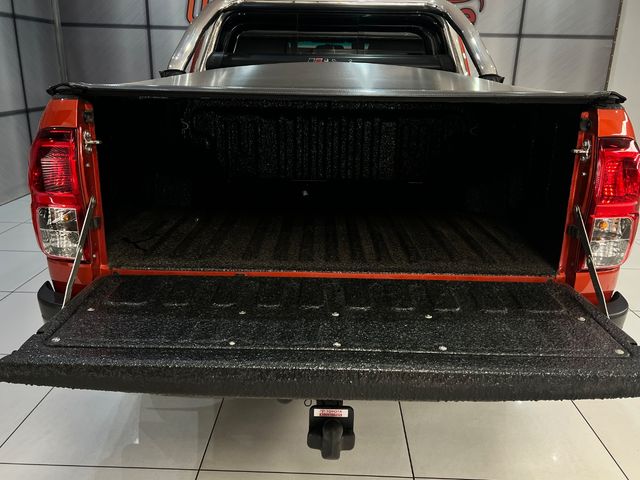 2018 Toyota Hilux 2.8 GD-6 Raised Body Raider Double-Cab Auto, photo 5