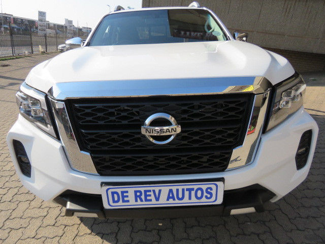 2020 Nissan Navara 2.3D SE Auto Double-Cab, photo 3