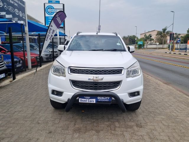 2017 Chevrolet Trailblazer 2.5 LT Auto, photo 2