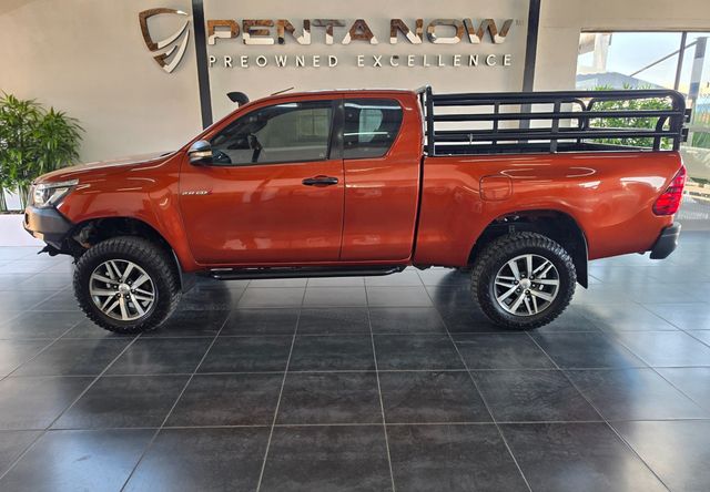 2018 Toyota Hilux 2.8 GD-6 Raider 4x4 Extended Cab, photo 4