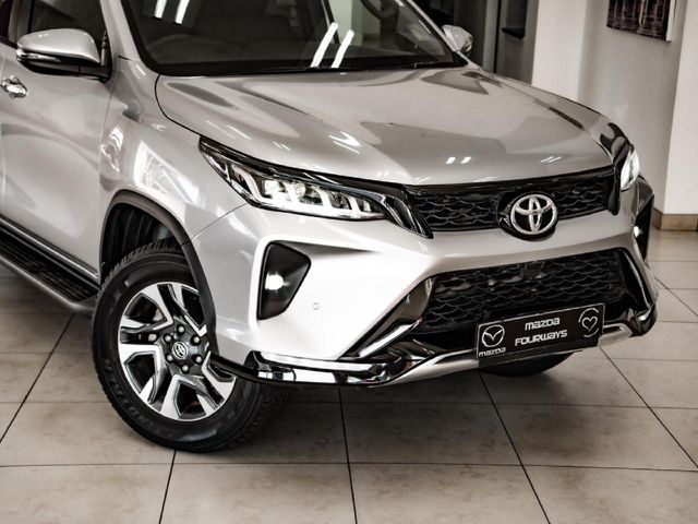 2025 Toyota Fortuner 2.8 GD-6 R/B Auto, photo 3