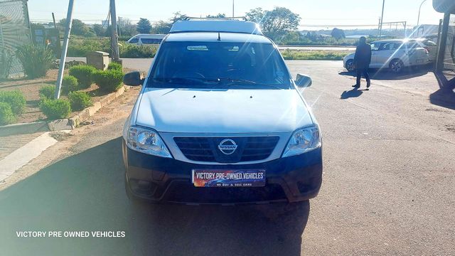 2019 Nissan NP200 1.6 A/C Safety Pack, photo 2