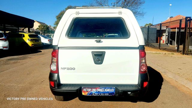 2019 Nissan NP200 1.6 A/C Safety Pack, photo 5