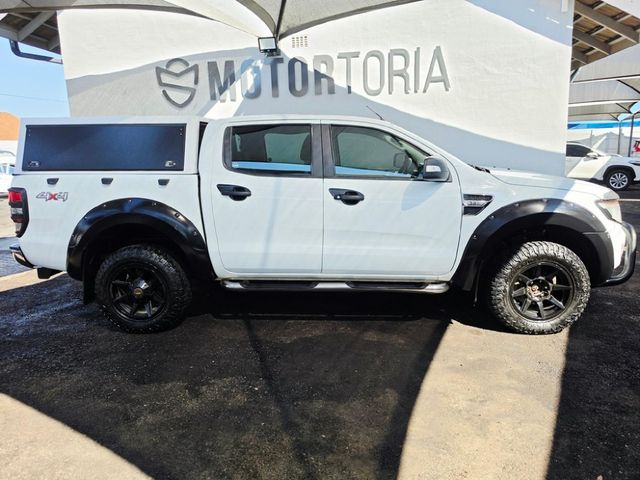 2015 Ford Ranger 3.2 TDCi XLT 4x4 Auto Double-Cab, photo 4