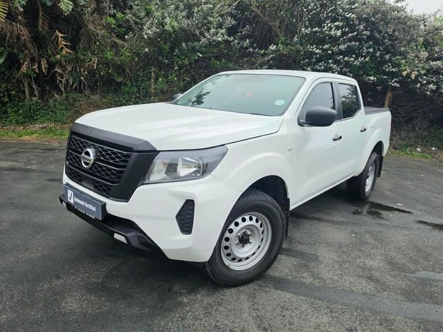 2024 Nissan Navara 2.5 DDTi SE Double-Cab, photo 5