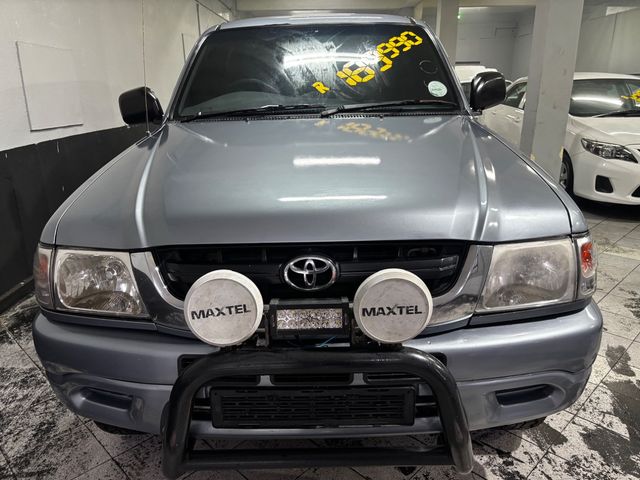2005 Toyota Hilux 3.0 KZ-TE Raider 4x4 Double-Cab, photo 2