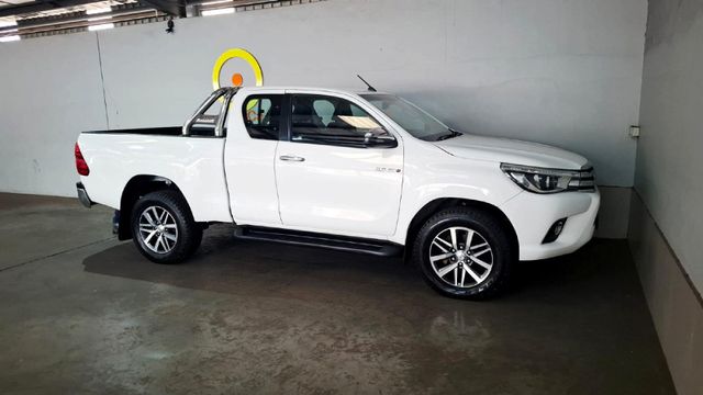 2018 Toyota Hilux 2.8 GD-6 Raised Body Raider 4x4 Extra Cab Auto, photo 5