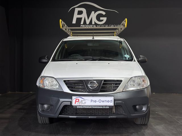 2022 Nissan NP200 1.6 A/C Safety Pack, photo 4