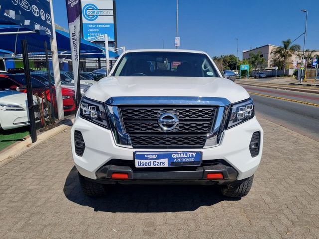 2021 Nissan Navara 2.3D SE Auto Double-Cab, photo 2