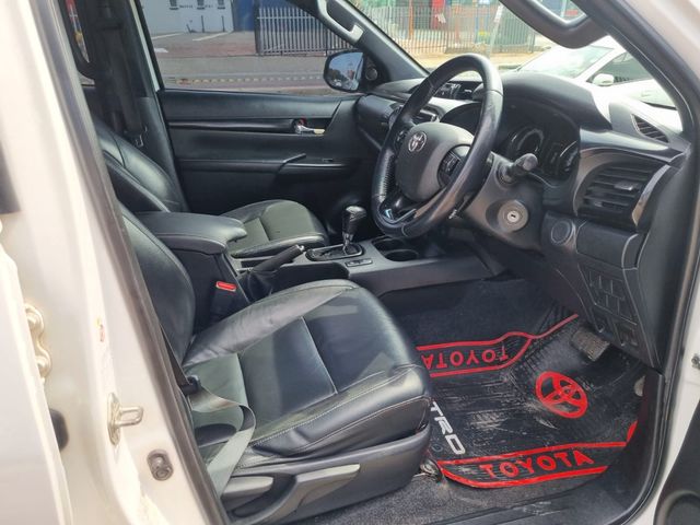 2018 Toyota Hilux 2.8 GD-6 Raised Body Raider Double-Cab Auto, photo 5