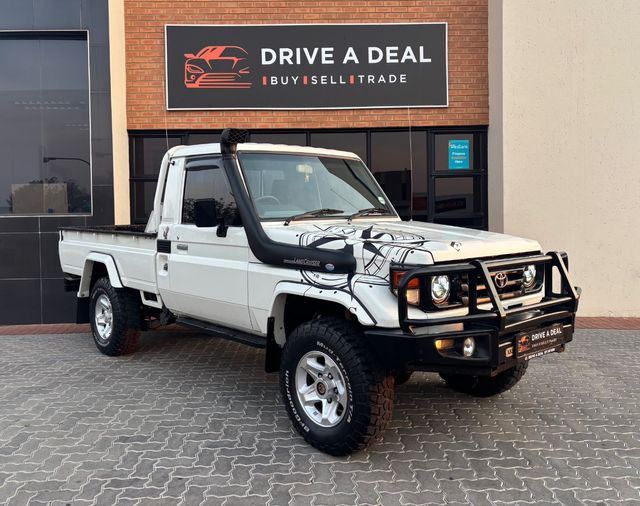 2005 Toyota Land Cruiser 70 4.5 EFI Petrol 4x4