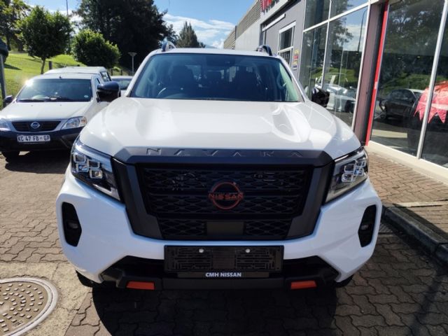 2026 Nissan Navara 2.5 DDTi PRO-2X Auto Double-Cab, photo 2