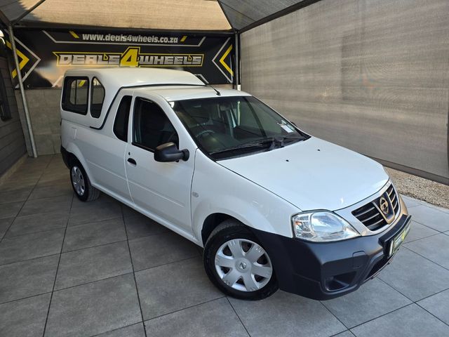 2020 Nissan NP200 1.6 A/C Safety Pack