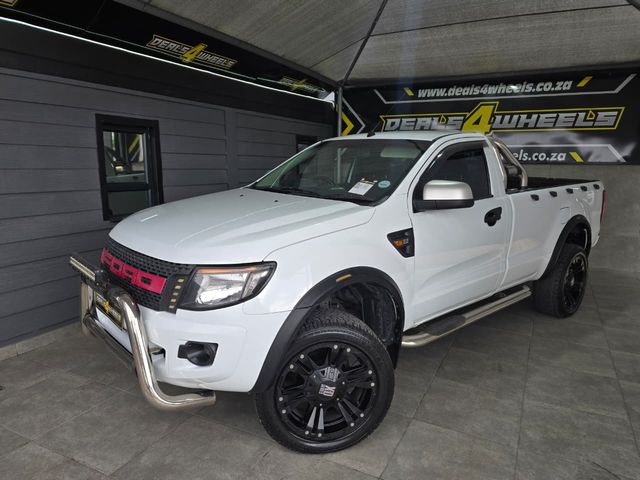 2013 Ford Ranger 2.2 TDCi XLS 4x4 Single-Cab, photo 2