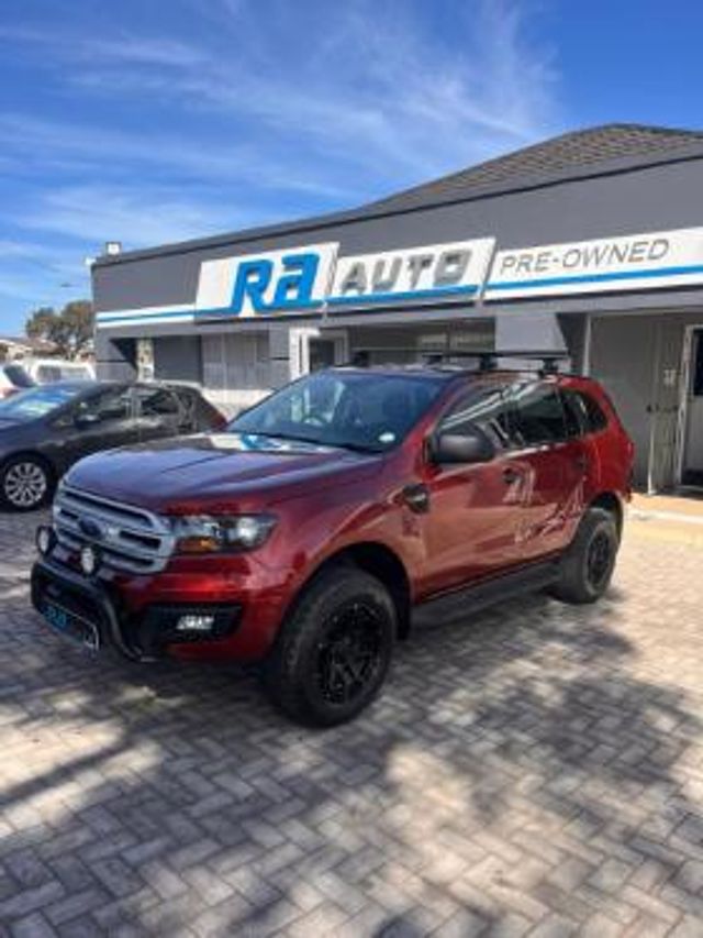2017 Ford Everest 2.2 TDCi XLS Auto, photo 3