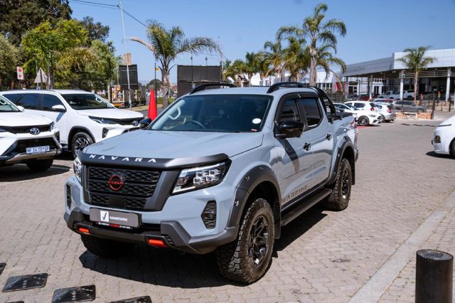 2026 Nissan Navara 2.5DDTi PRO-4X Warrior 4x4 Double-Cab Auto, photo 3
