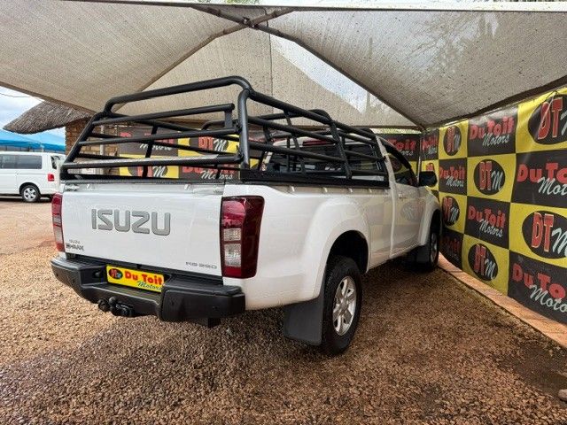 2015 Isuzu KB 250 D-Teq LE Single-Cab, photo 4