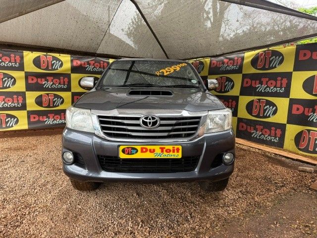 2012 Toyota Hilux 3.0 D-4D Raider Raised Body Double-Cab, photo 2