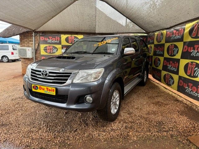 2012 Toyota Hilux 3.0 D-4D Raider Raised Body Double-Cab, photo 3