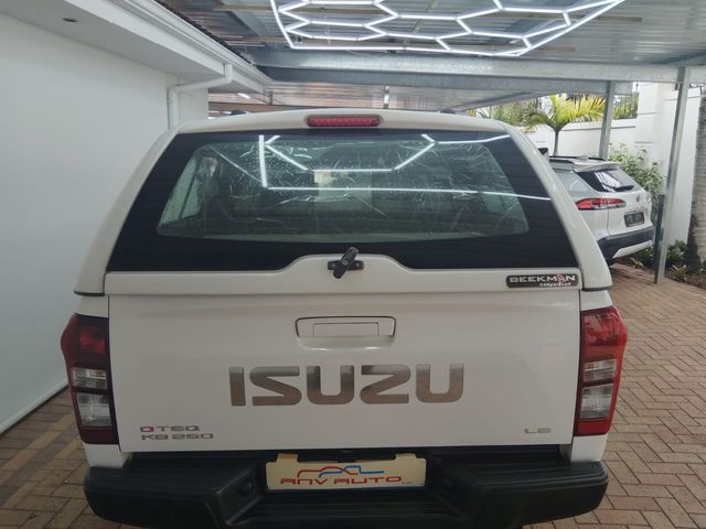 2019 Isuzu D-Max 250 HO LE Double-Cab, photo 5