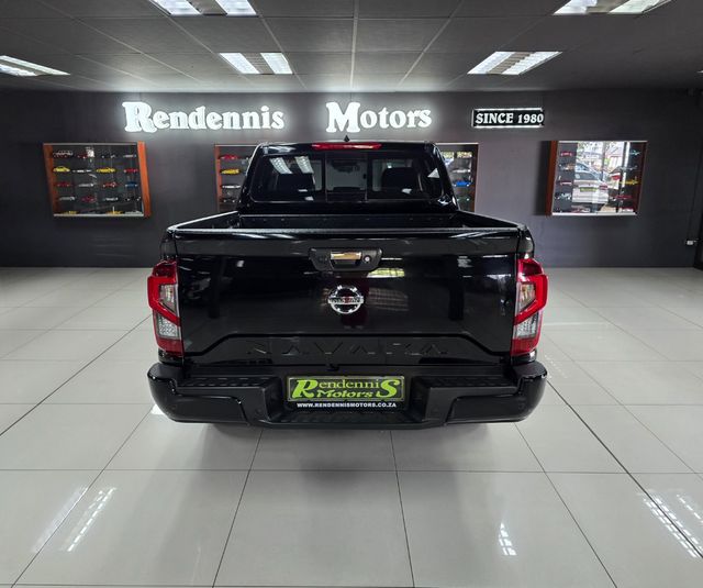 2022 Nissan Navara 2.5 DDTi LE Plus Auto Double-Cab, photo 4