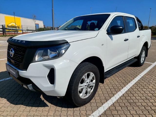 2023 Nissan Navara 2.5 DDTi SE Auto Double-Cab, photo 3