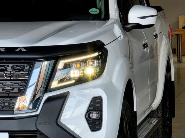 2026 Nissan Navara 2.5 DDTi LE Plus Auto Double-Cab, photo 4