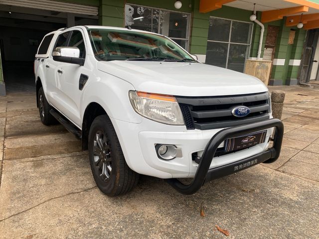 2015 Ford Ranger 3.2 TDCi XLT Auto Double-Cab, photo 3