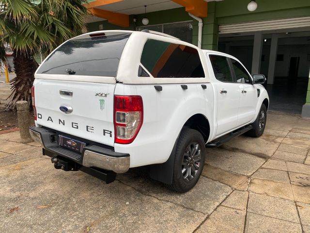 2015 Ford Ranger 3.2 TDCi XLT Auto Double-Cab, photo 5