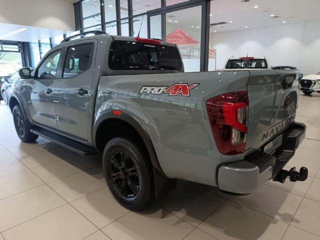 2026 Nissan Navara 2.5 DDTi PRO-4X 4X4 Auto Double-Cab, photo 3