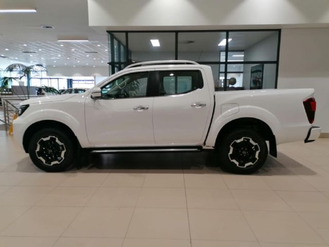 2026 Nissan Navara 2.5D LE 4X2 Double Cab Auto, photo 2
