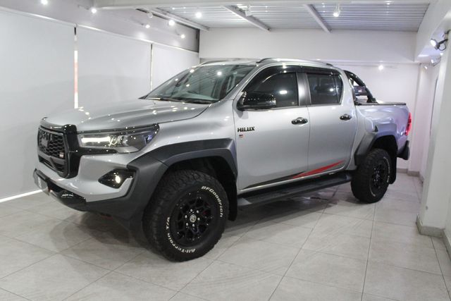 2026 Toyota Hilux 2.8GD-6 GR-Sport Double-Cab 4x4, photo 2