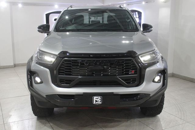 2026 Toyota Hilux 2.8GD-6 GR-Sport Double-Cab 4x4, photo 3