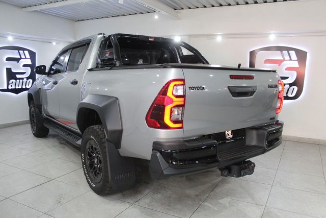 2026 Toyota Hilux 2.8GD-6 GR-Sport Double-Cab 4x4, photo 4