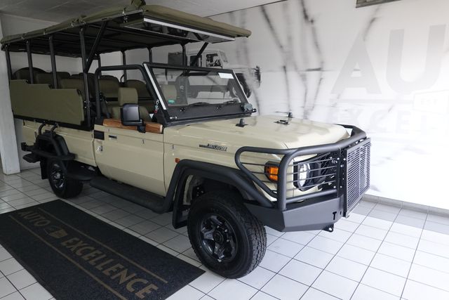 2026 Toyota Land Cruiser 79 Game Viewer 4.2D