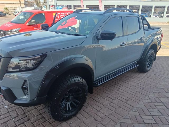 2026 Nissan Navara 2.5DDTi PRO-4X Warrior 4x4 Double-Cab Auto, photo 2