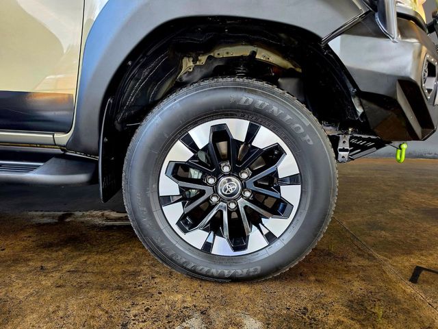 2021 Toyota Hilux 2.4 GD-6 Raised Body Raider Auto Double-Cab, photo 2