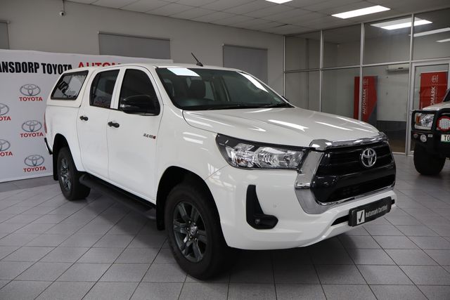 2021 Toyota Hilux 2.4 GD-6 Raider 4x4 Auto Double-Cab, photo 3