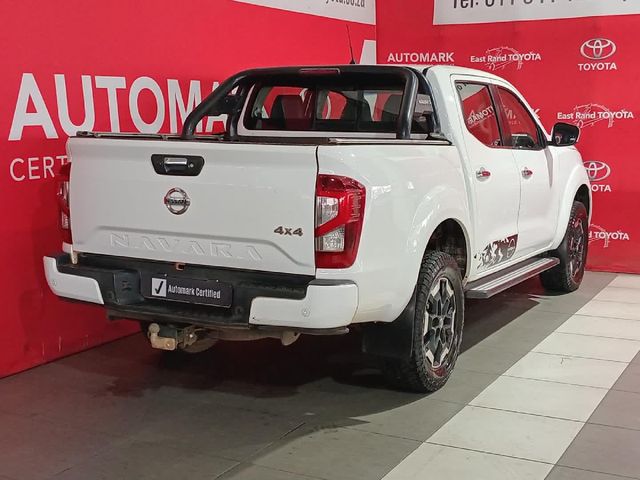 2022 Nissan Navara 2.5 DDTi LE Plus 4X4 Auto Double-Cab, photo 2