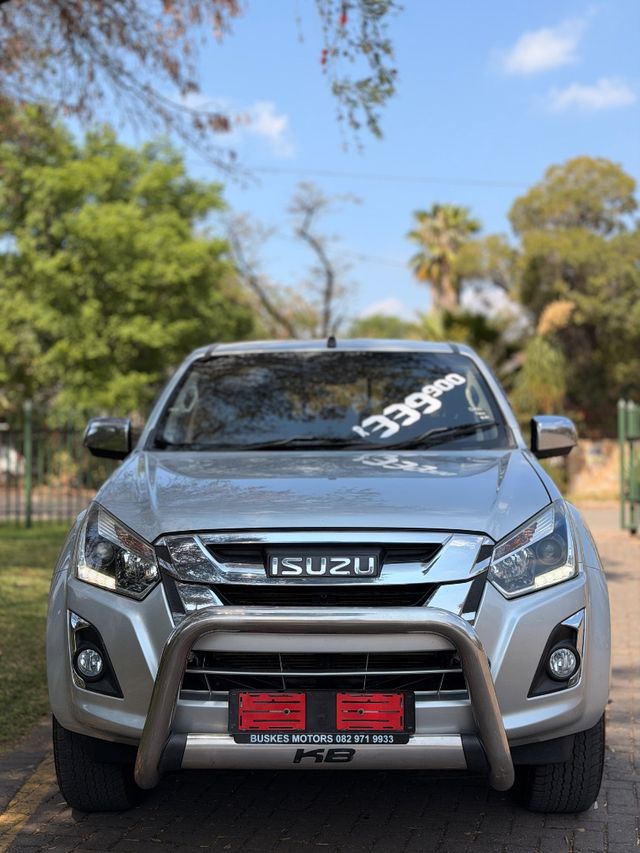 2019 Isuzu KB 300 D-Teq LX Auto Double-Cab, photo 5