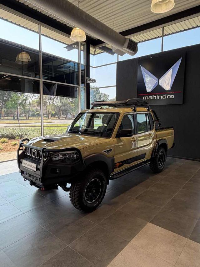 2026 Mahindra Pik Up 2.2 mHawk S11 Dawn 4x4 Auto Double-Cab, photo 4
