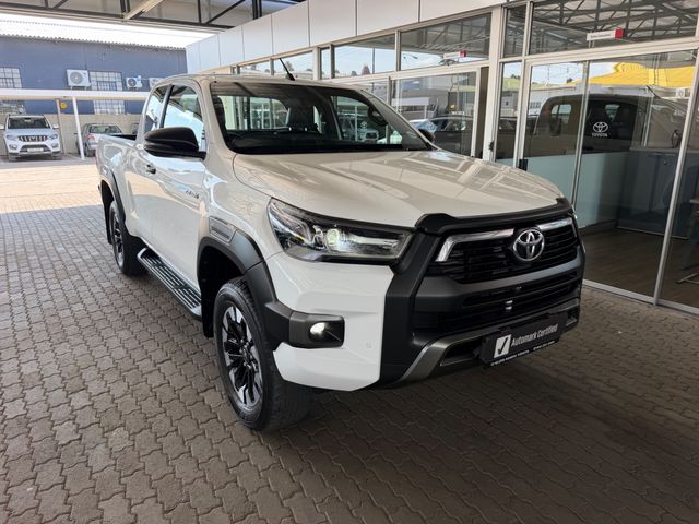 2022 Toyota Hilux 2.8 GD-6 Raised Body Legend Auto Extended Cab