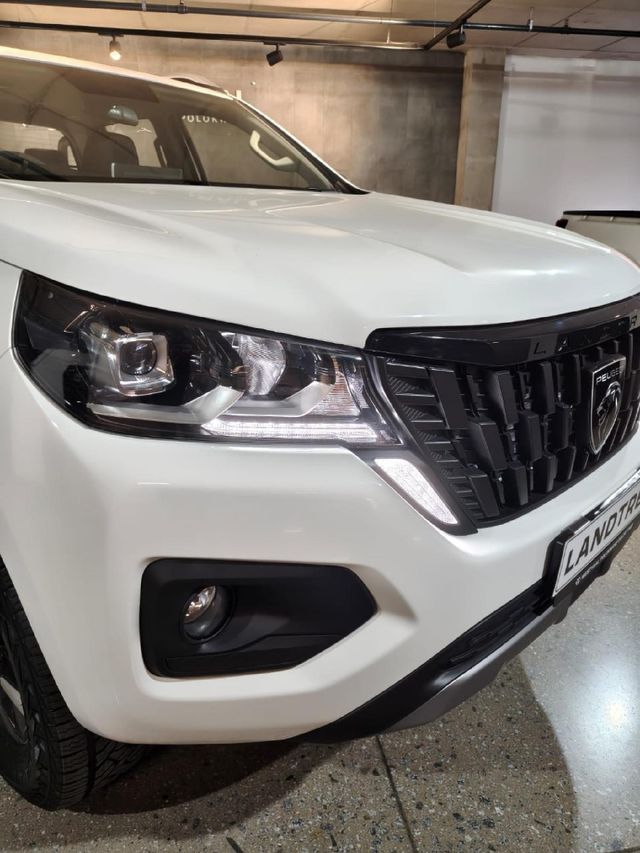 2026 Peugeot Landtrek 1.9D Allure Double Cab Auto, photo 4